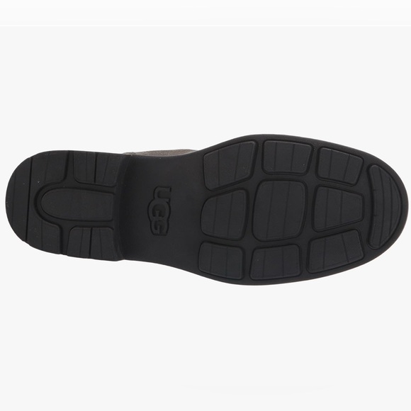 UGG Women's Harrison Chelsea Boot - Picture 4 of 11